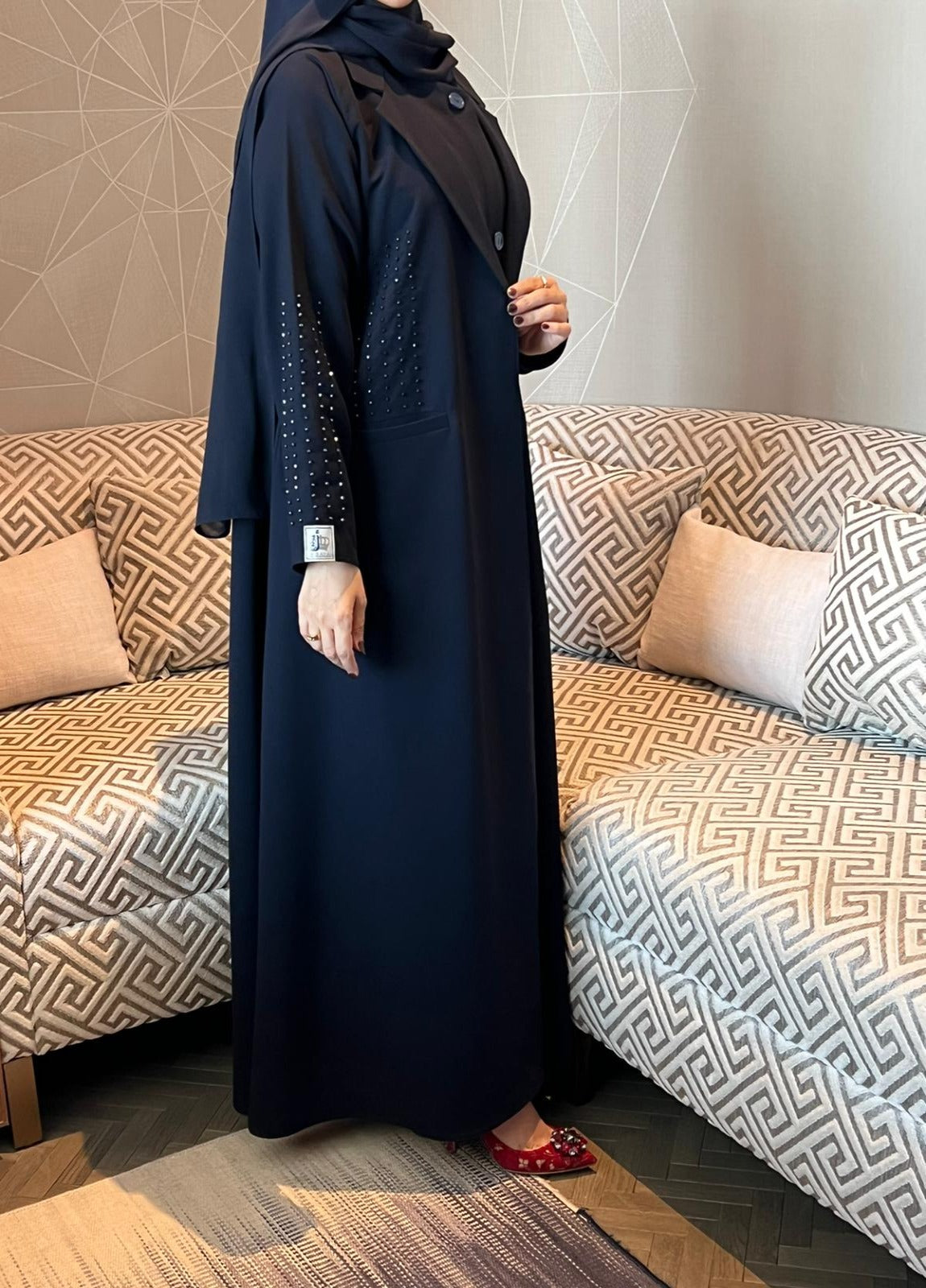 عباة اميرتي بلايزر كريستال