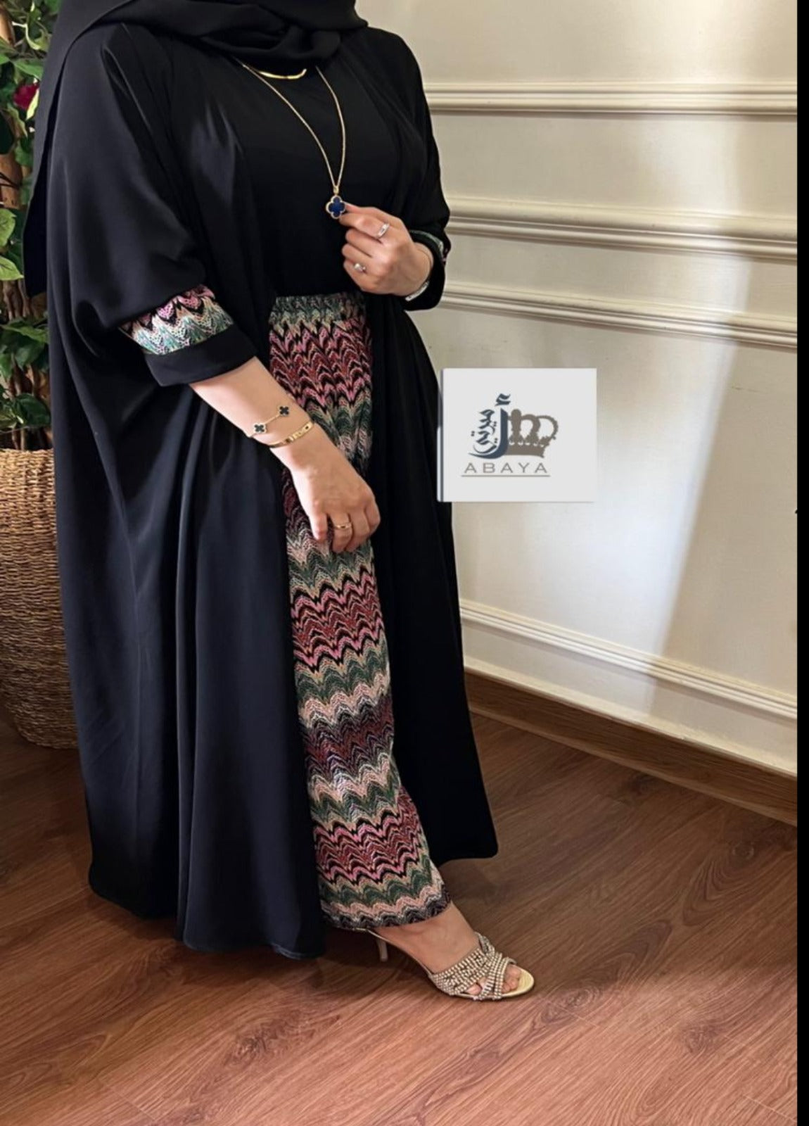 عباة أميرتي ميسوني