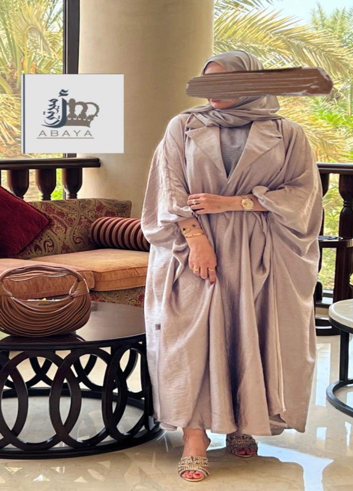 عباة أميرتي مونيا