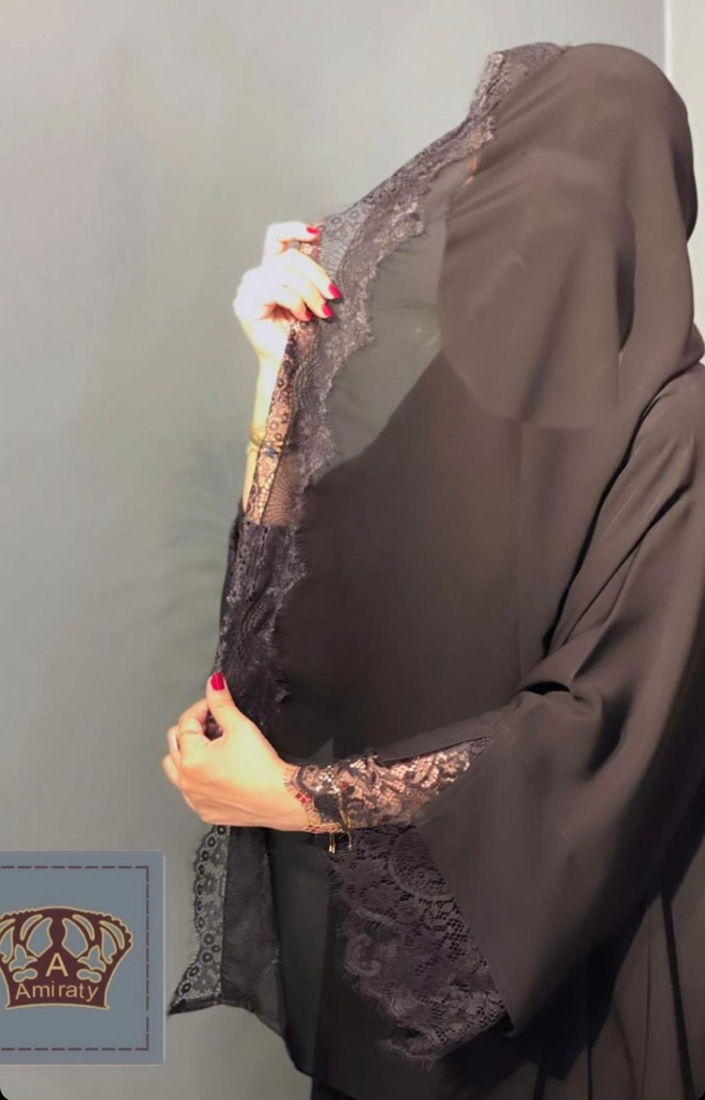 عباة أميرتي بلاك دانتيل