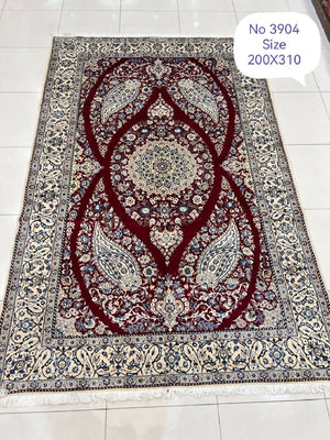 عالم السجاد الإيراني