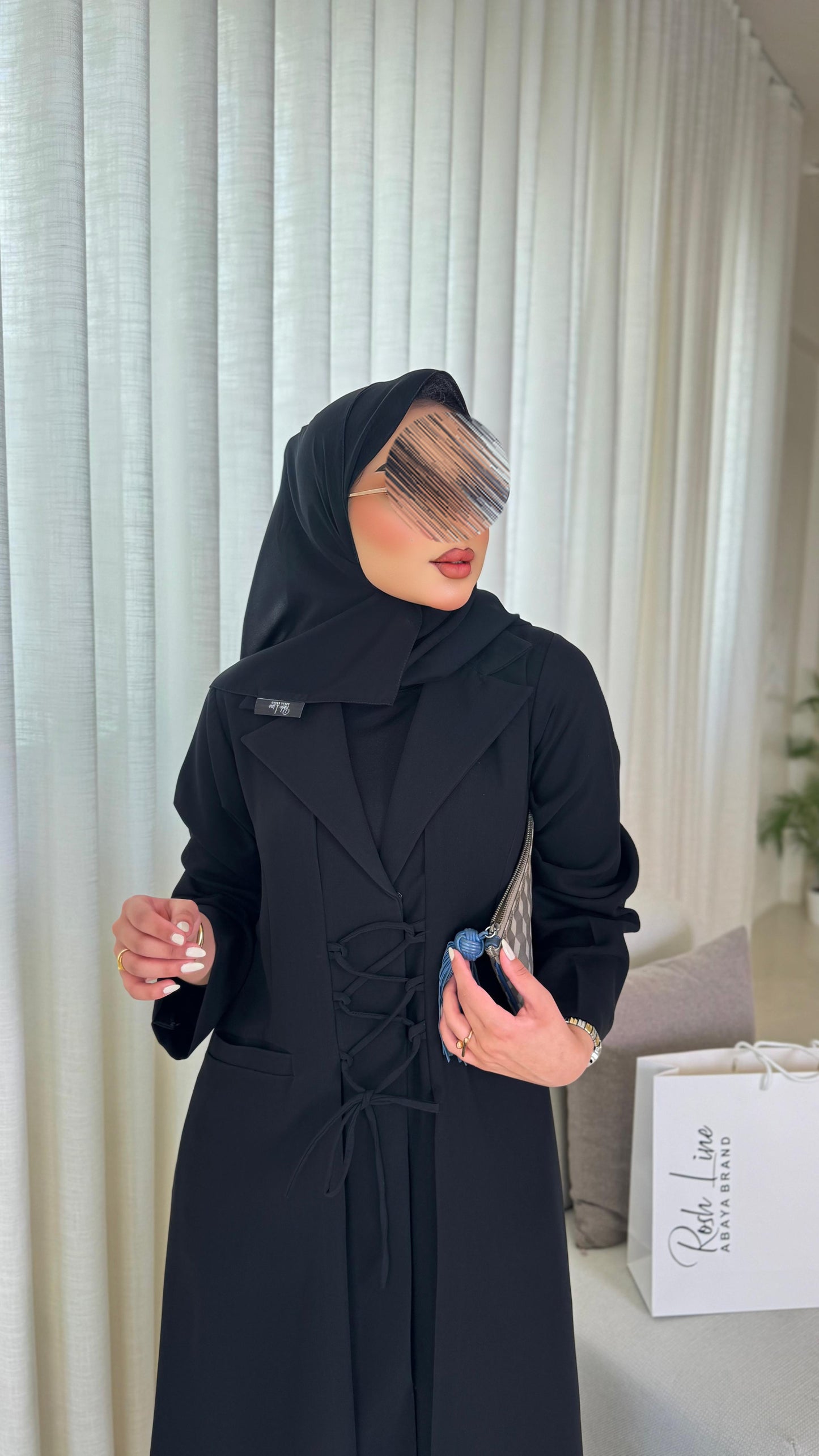 عبايه ساده مع ربطات - 4