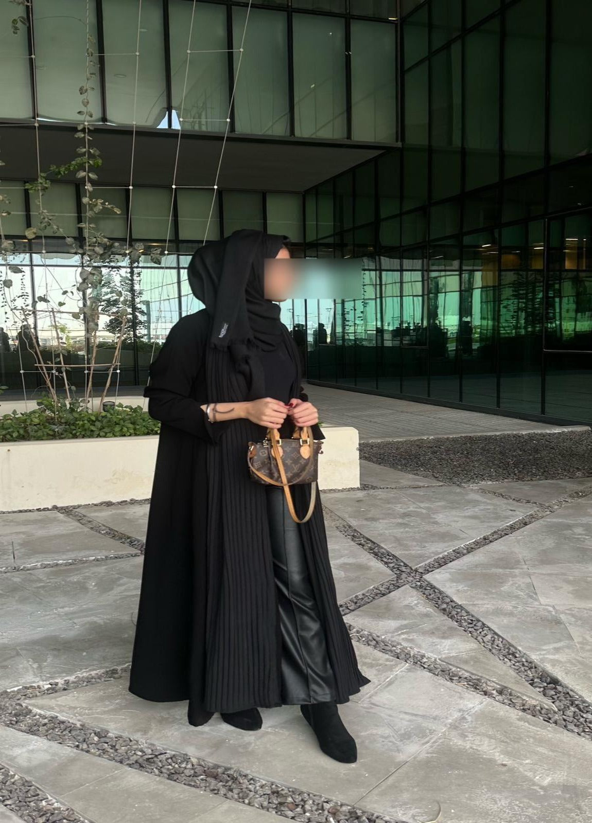 البلاسية عبايه