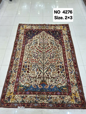 عالم السجاد الإيراني