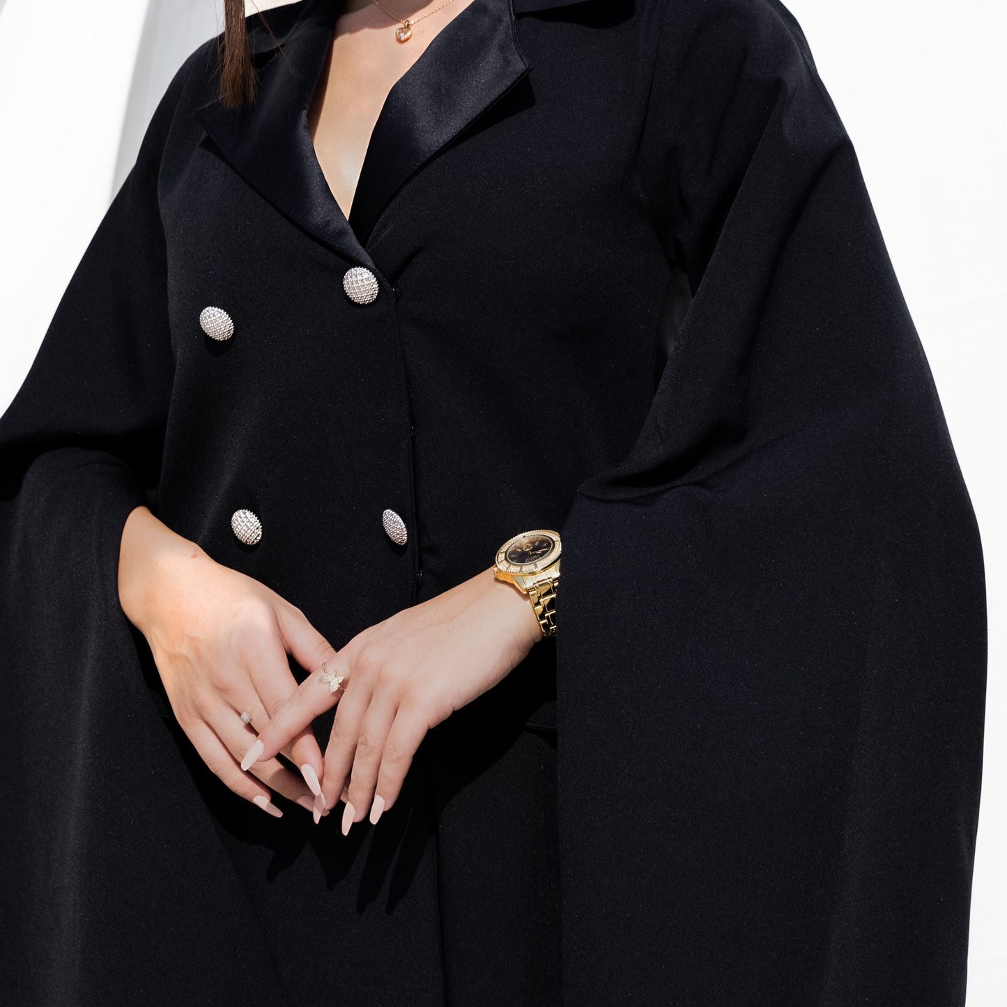 Jumpsuit comes with belt