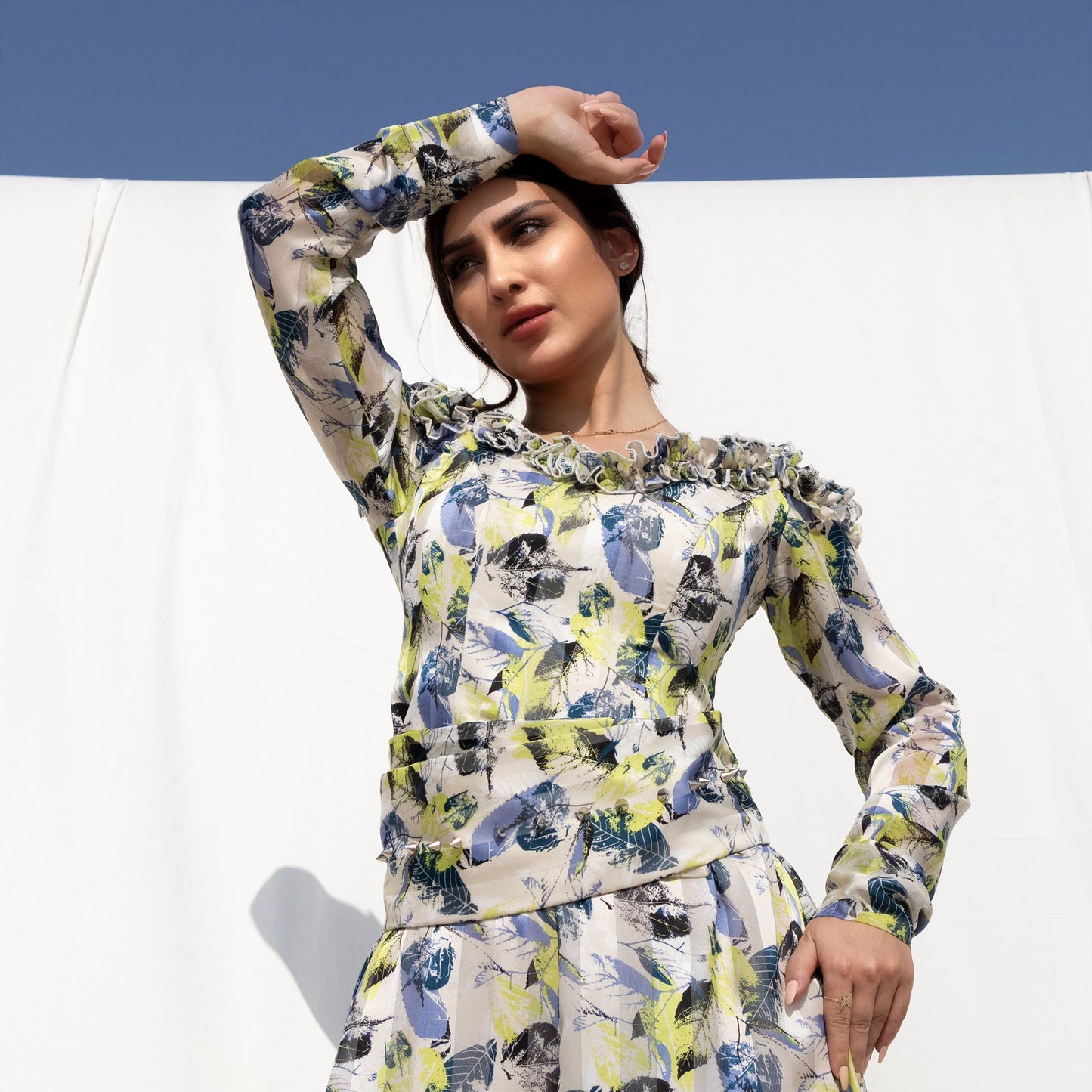 Jumpsuit comes with belt