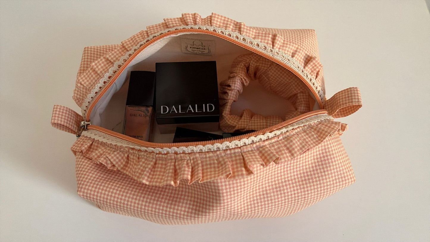 Blush Ruffle Pouch - 2