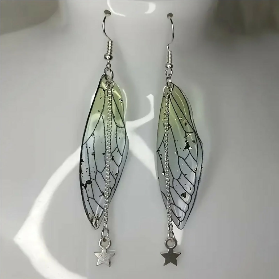 VEMO| Green fairy wings earrings