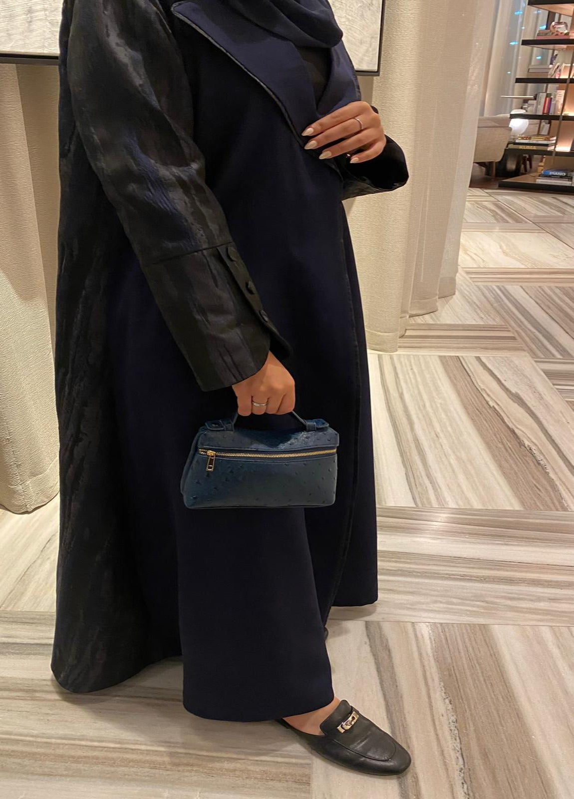 AISHY abaya