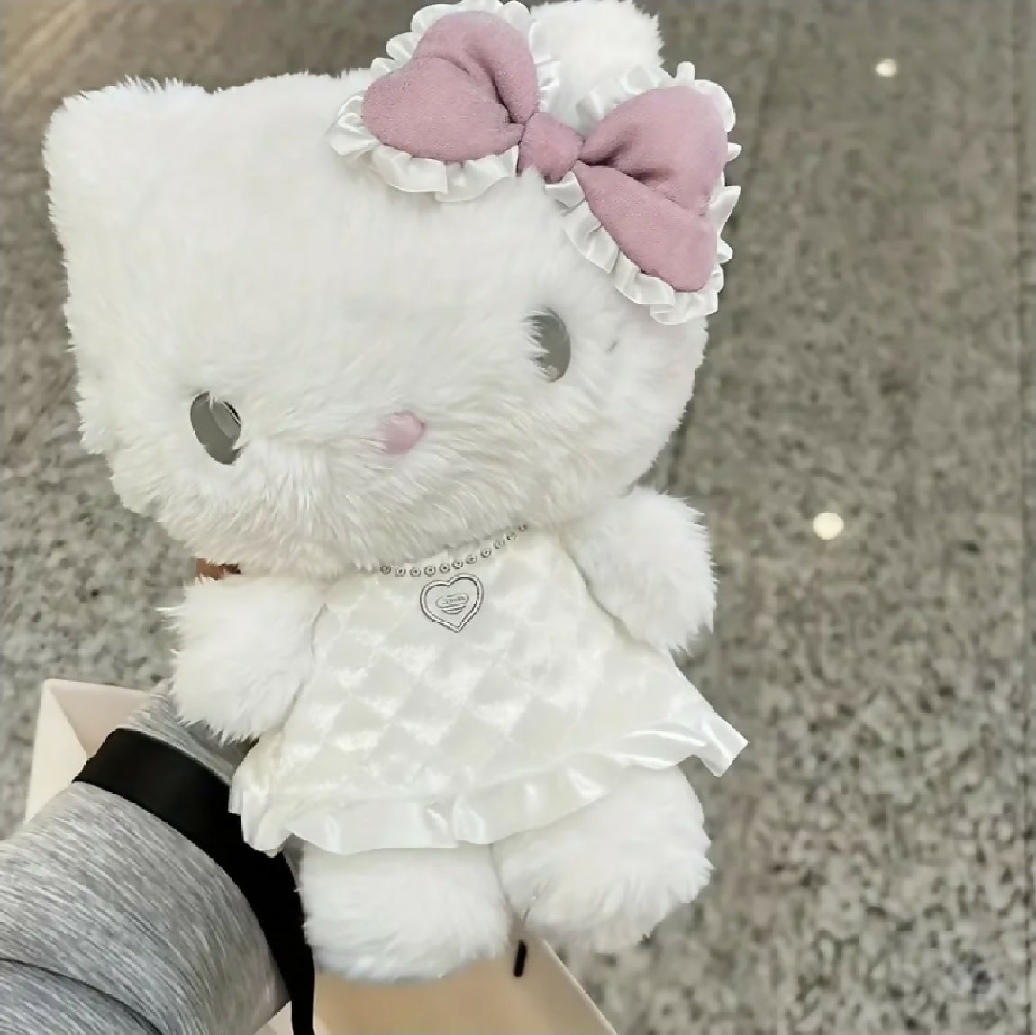 VEMO | Angel hello kitty plush toy