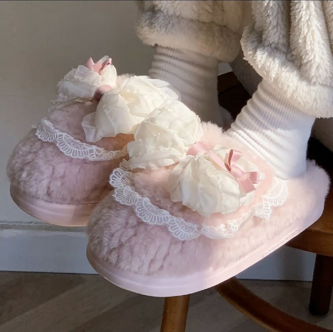 VEMO | pink bow sweater