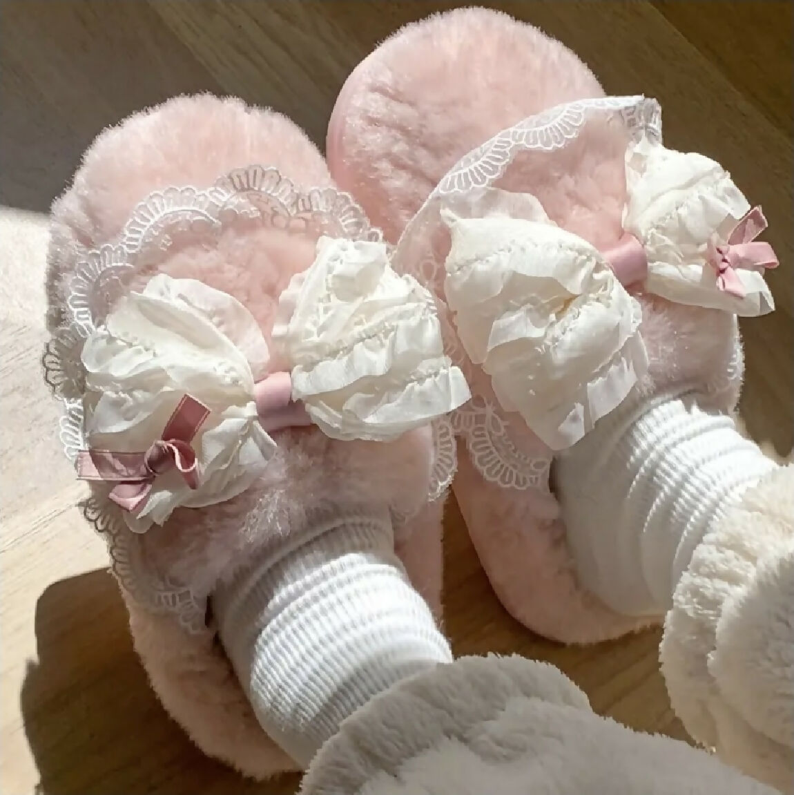 VEMO | pink bow sweater