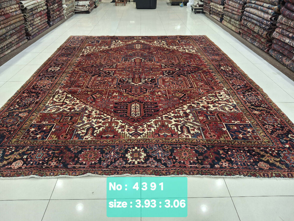 سجاد إيراني ابيض