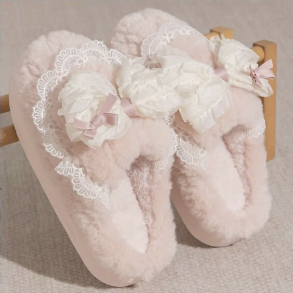 VEMO | pink bow sweater