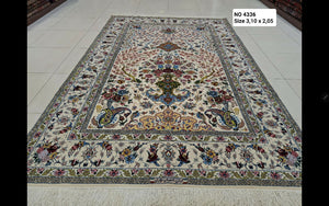 عالم السجاد الإيراني