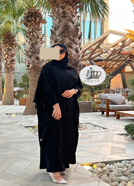عباة أميرتي ورد اسود