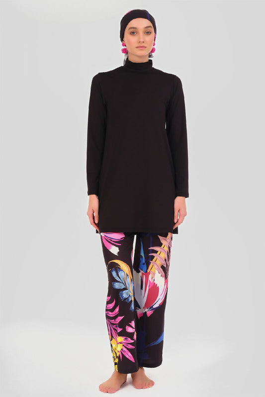 🌺 بوركيني تركي 5 قطع – أسود مع نقش وردي جذاب