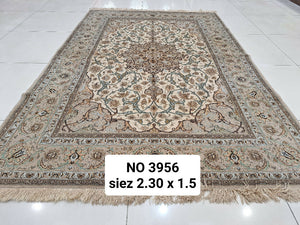 عالم السجاد الإيراني