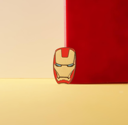بروش الرجال الحديدي (Iron man)