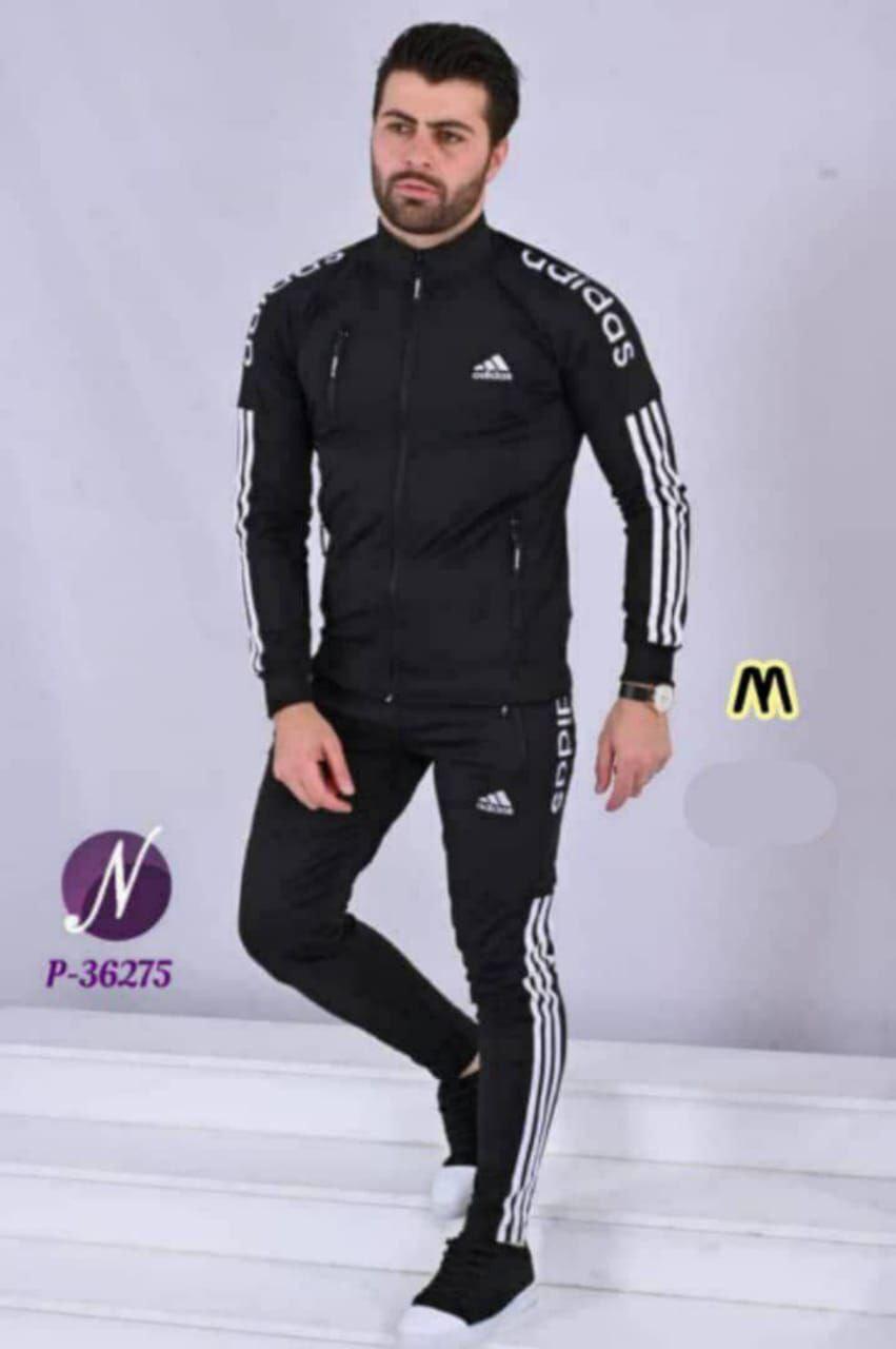 ملابس رياضيه